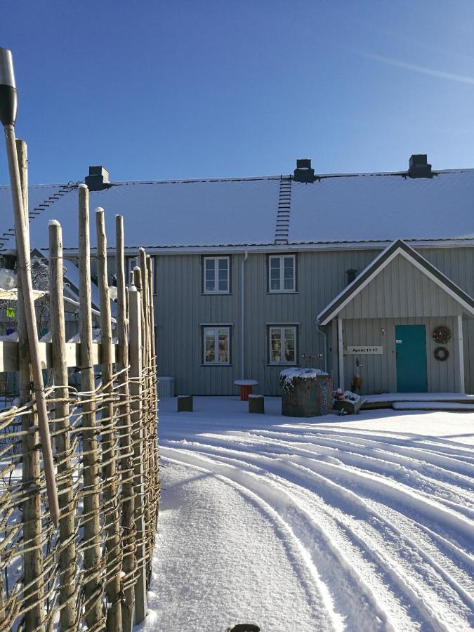 Stabburet, Lensmannsgarden Apartamento Namsos Exterior foto